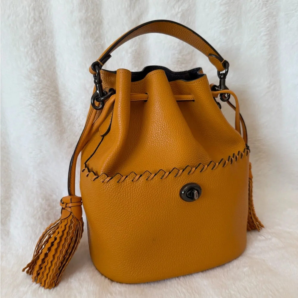 Coach Lora Bucket Bag Drawstring Purse - Picture 4 of 12